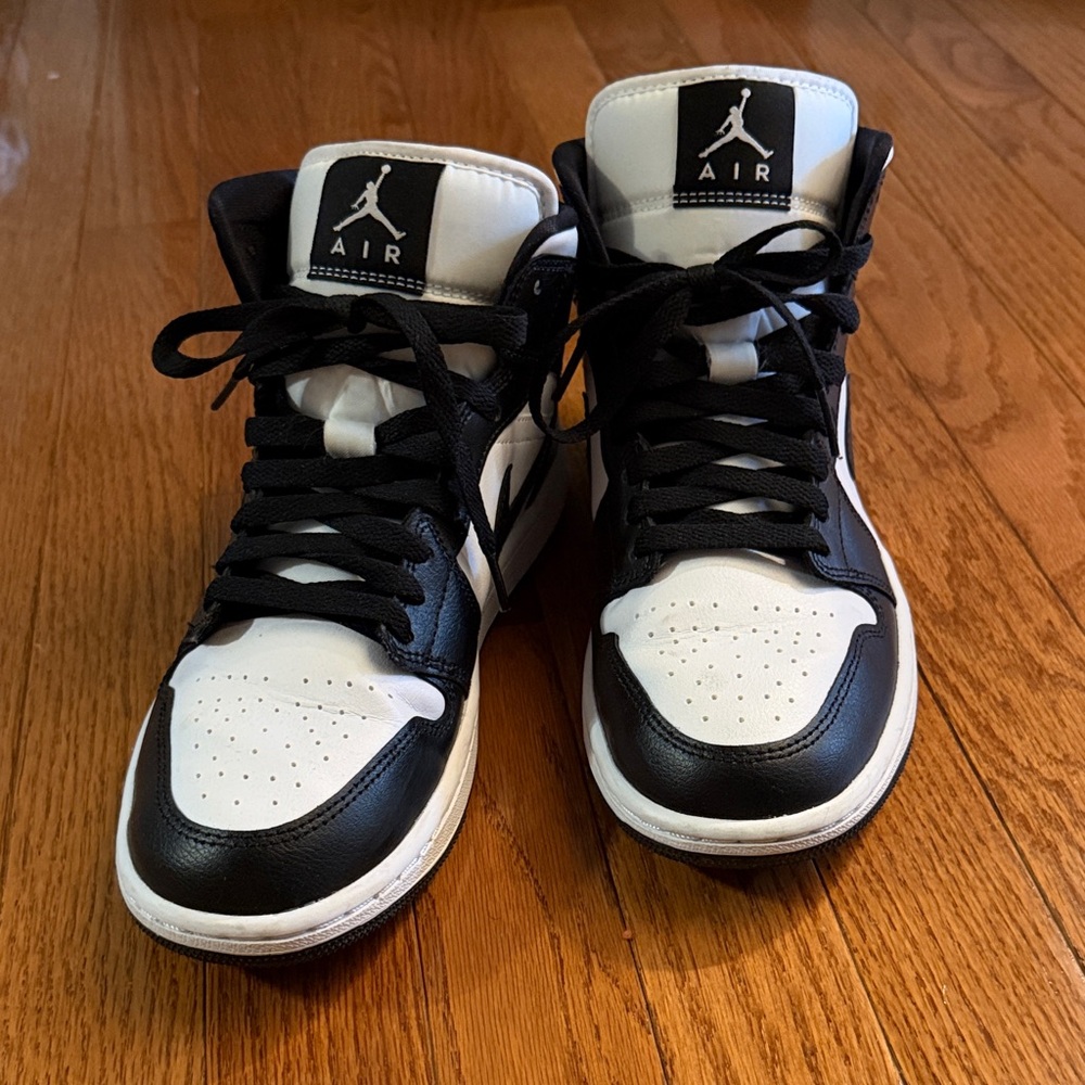 Women’s (Panda) Jordan 1 Mid Sneakers